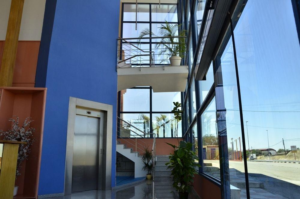 Hotel Los Barruecos By Croma Malpartida de Cáceres Exterior foto